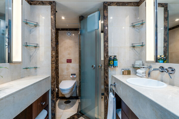 Amawaterways AmaVida Suite Bathroom ©Bruno Barreira & Amawaterways.jpeg